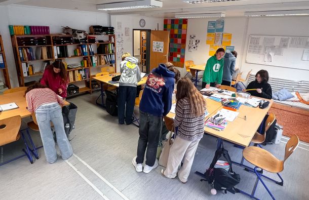 Sch&uuml;ler im Klassenzimmer